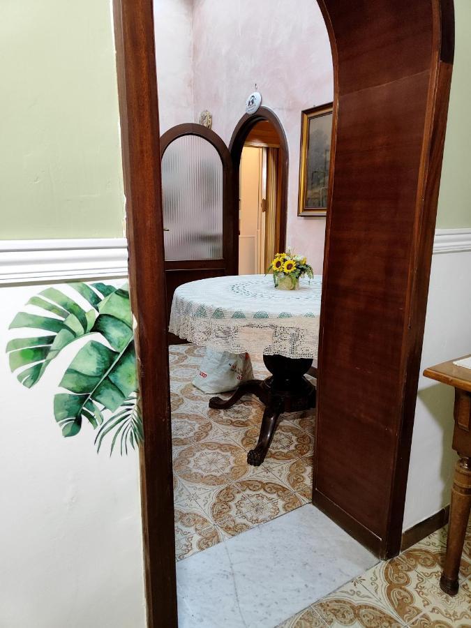 Napoli Residenza Castiglia Apartment ภายนอก รูปภาพ