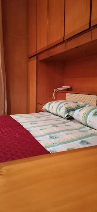 Napoli Residenza Castiglia Apartment ภายนอก รูปภาพ