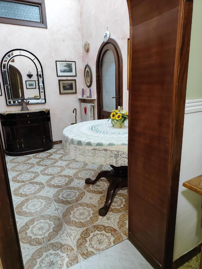 Napoli Residenza Castiglia Apartment ภายนอก รูปภาพ